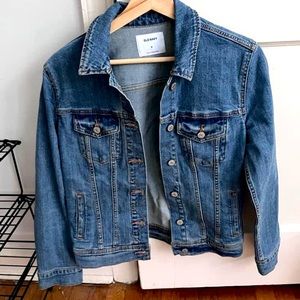 old navy M jean jacket for sale!
